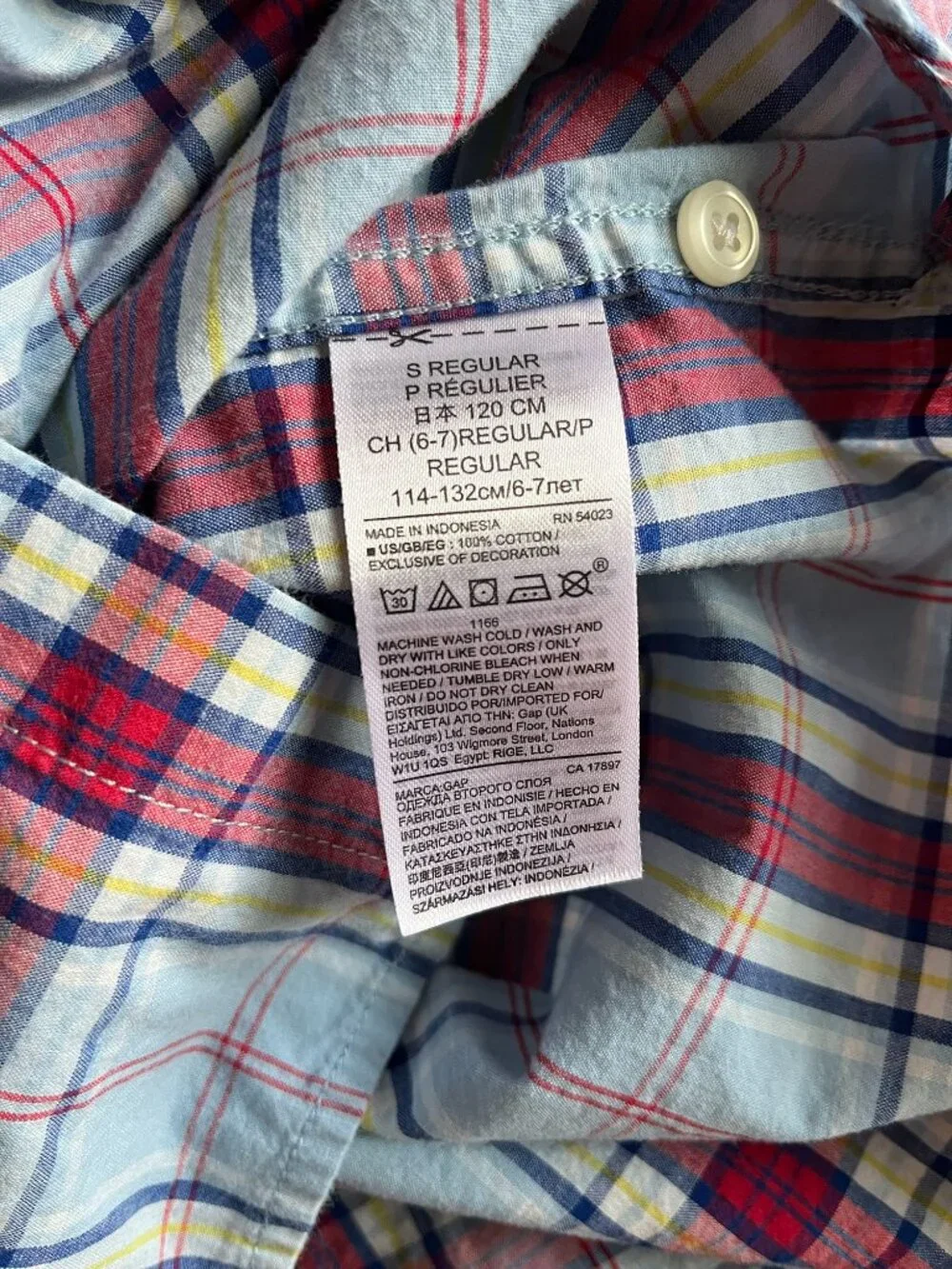Gap light blue and red plaid button-down shirt S 6-7
